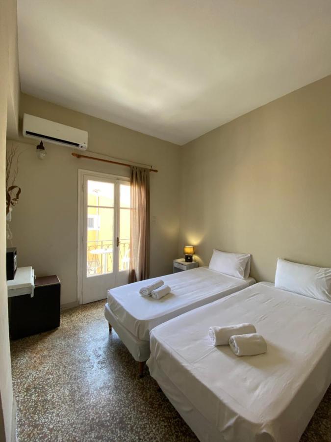 Hotel Pansion Roulis à Moraitika Extérieur photo